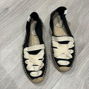 Excellent condition soludos espadrilles